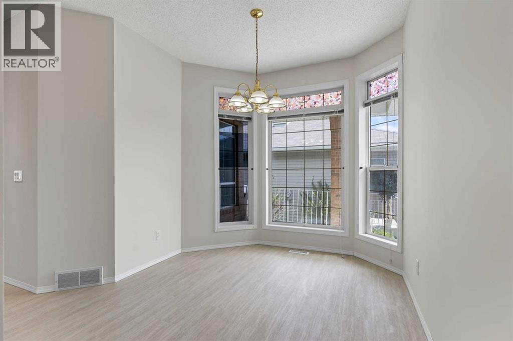 139 Hidden Valley Green NW, Calgary, Alberta  T3A 5L8 - Photo 16 - A2312579