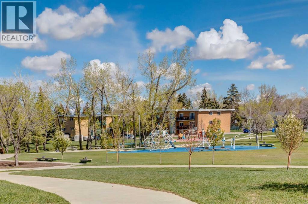 1001, 10 Brentwood Common NW, Calgary, Alberta  T2L 2L6 - Photo 27 - A2313424