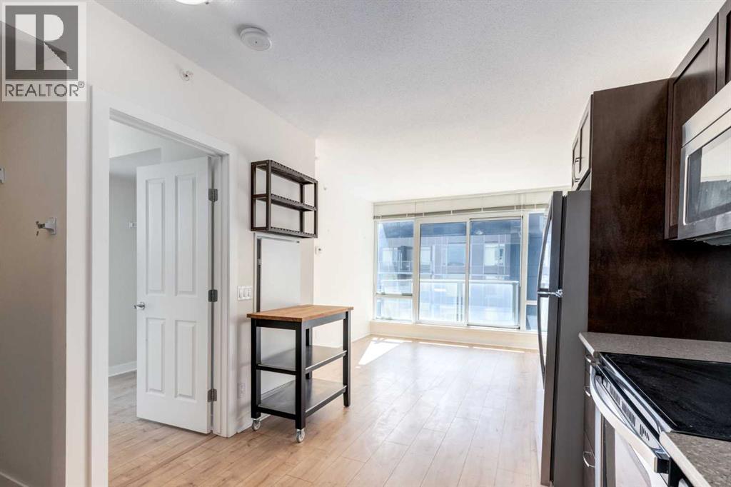 1001, 10 Brentwood Common NW, Calgary, Alberta  T2L 2L6 - Photo 15 - A2313424