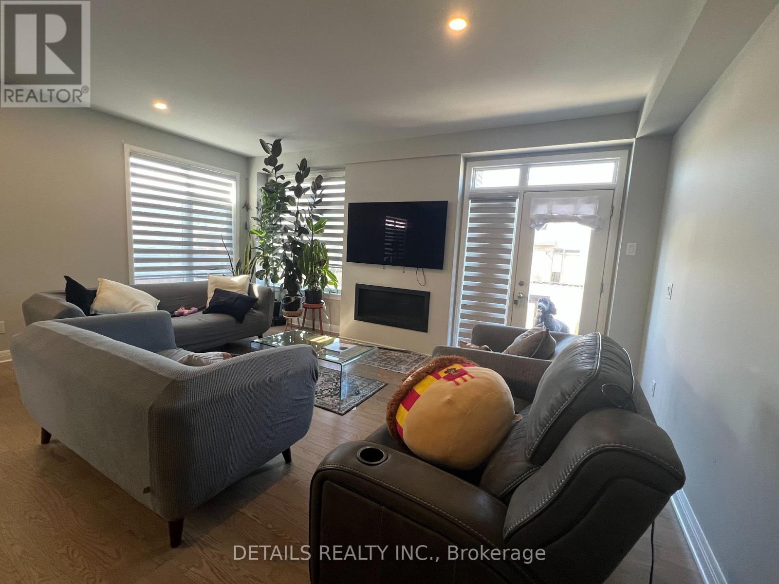 Unknown Address, ,    - Photo 15 - X13157890