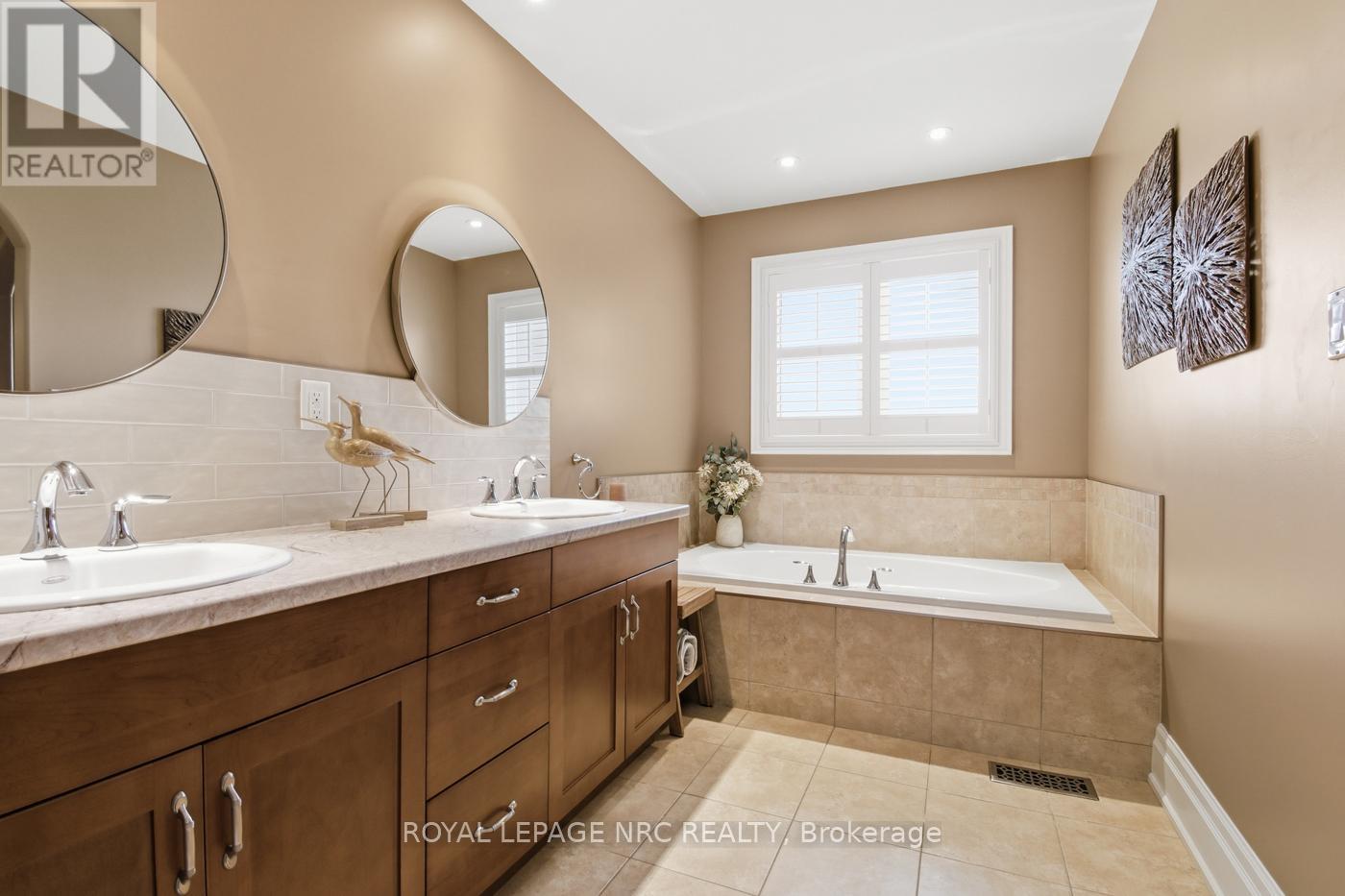 35 Buckley Terrace, Pelham, Ontario  L3E 0S4 - Photo 36 - X13157702