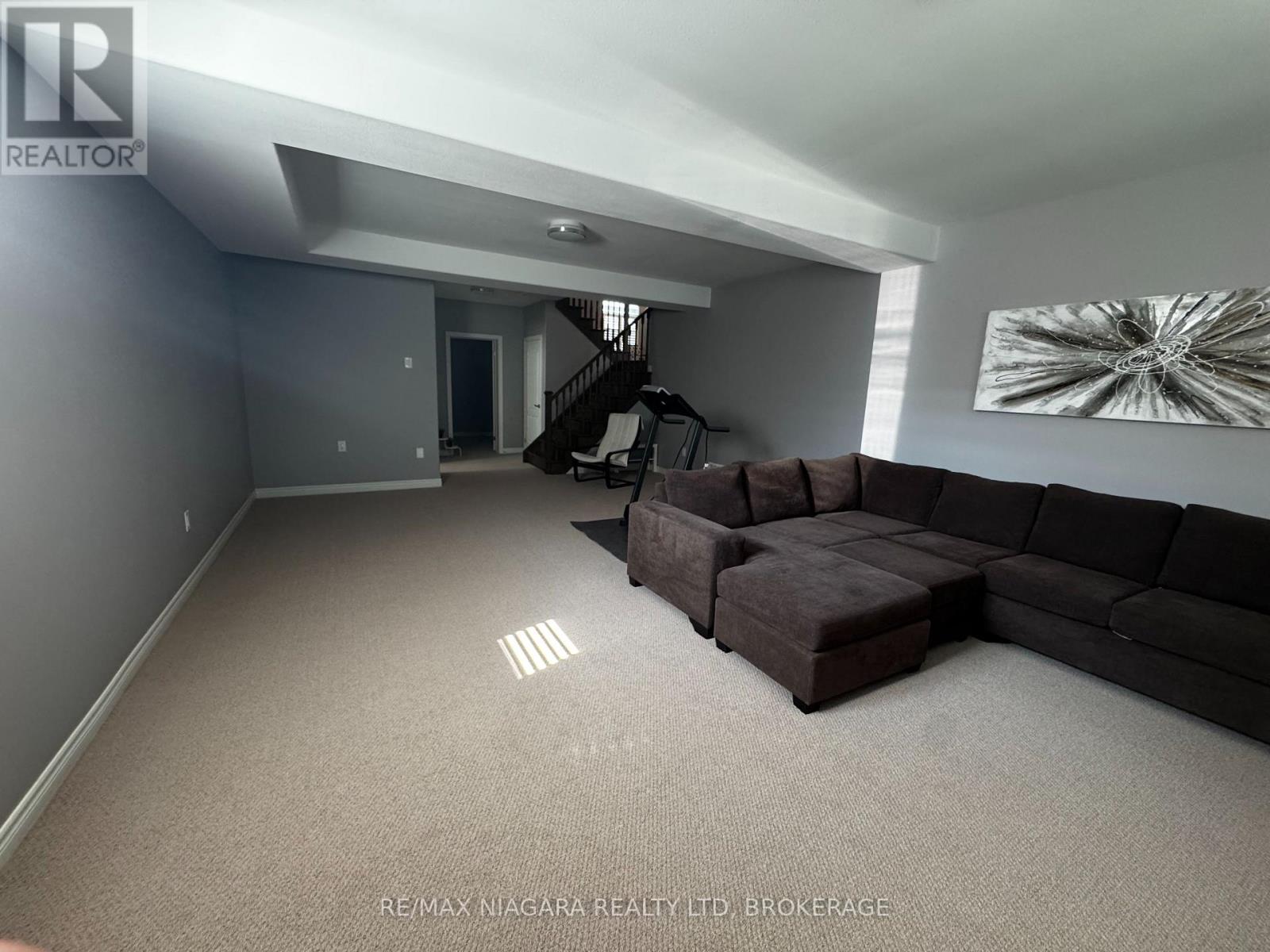6352 Sam Lorfida Drive, Niagara Falls, Ontario  L2G 5Z3 - Photo 13 - X13157724