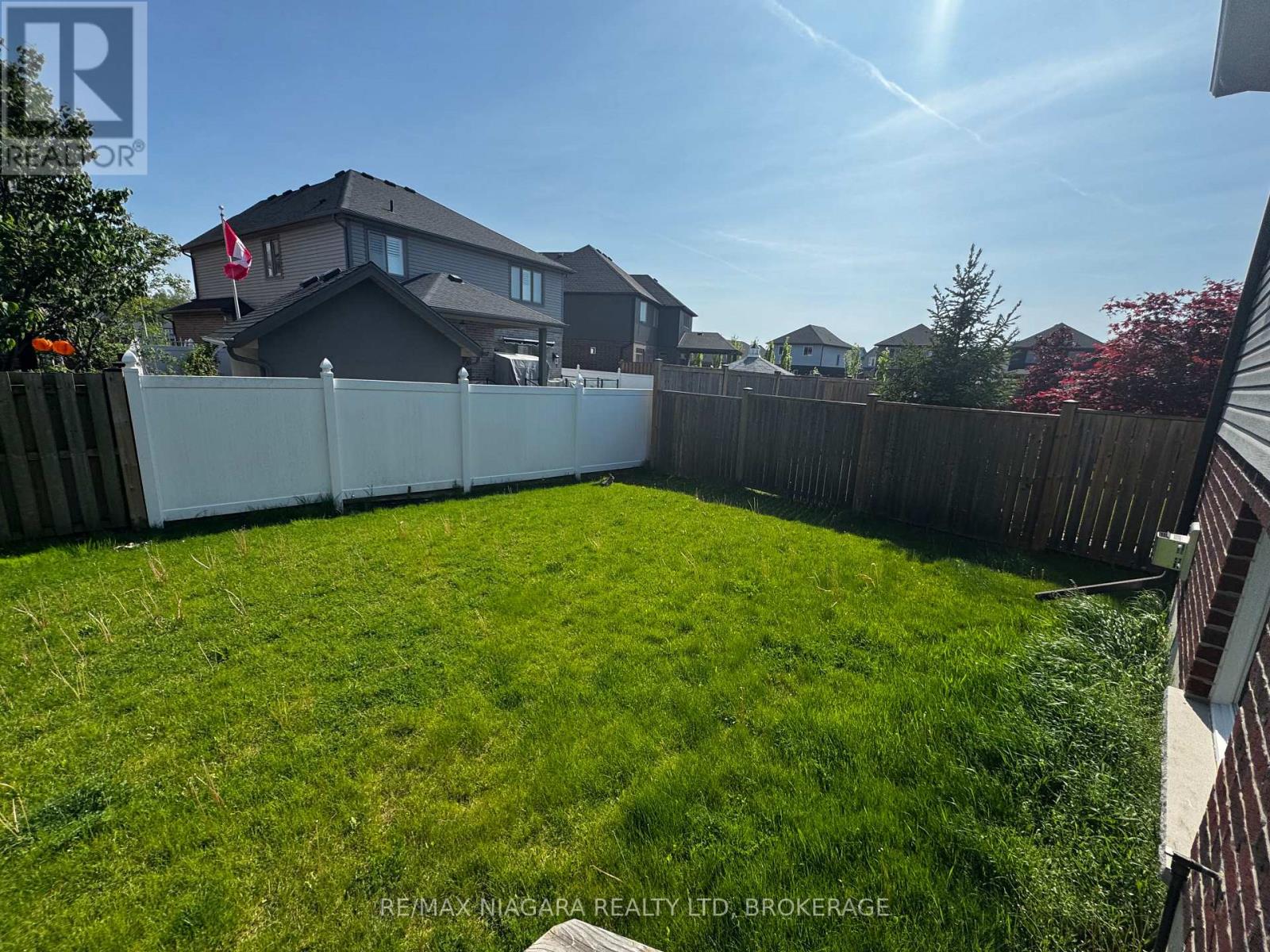 6352 Sam Lorfida Drive, Niagara Falls, Ontario  L2G 5Z3 - Photo 17 - X13157724