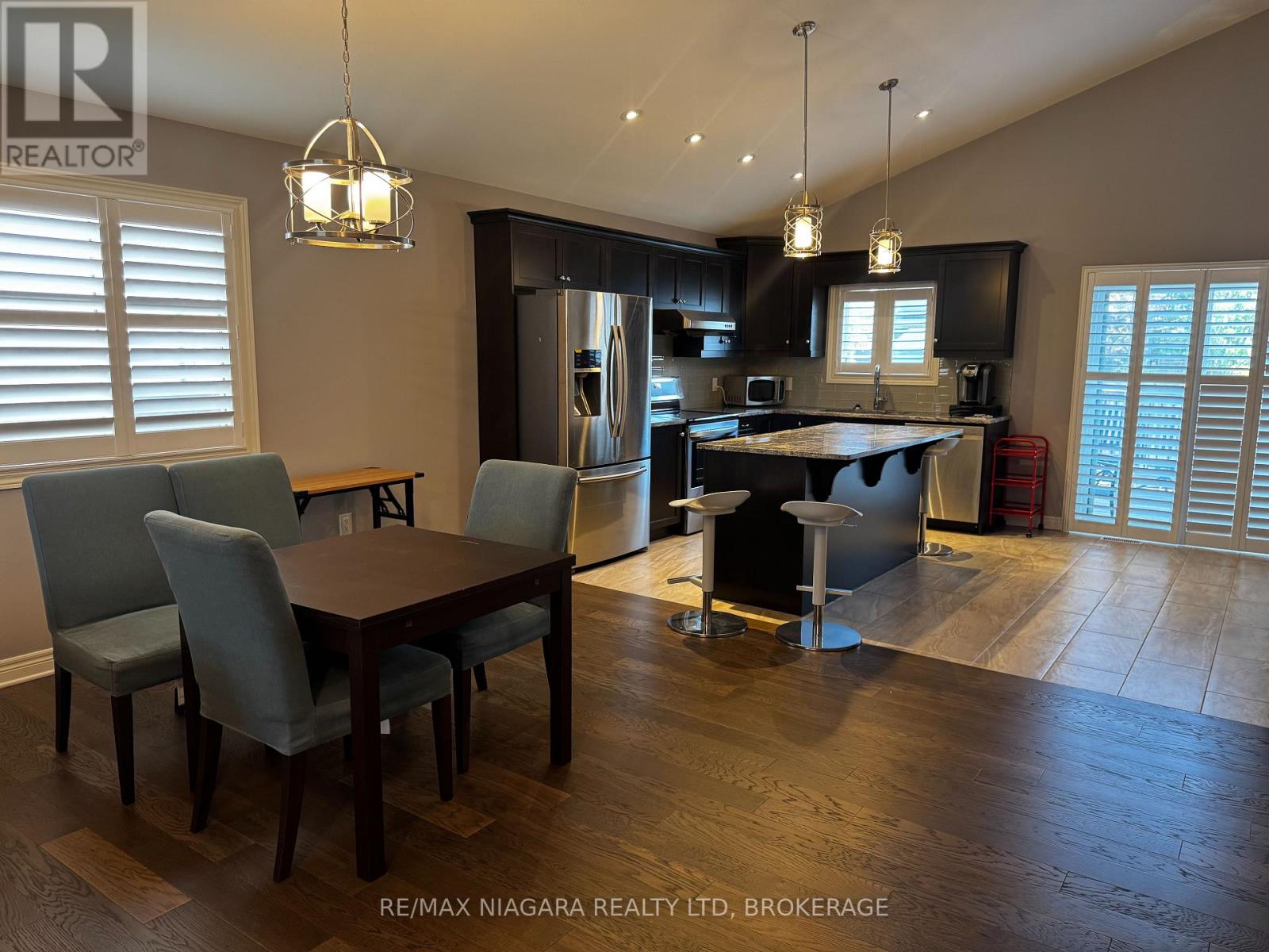 6352 Sam Lorfida Drive, Niagara Falls, Ontario  L2G 5Z3 - Photo 6 - X13157724