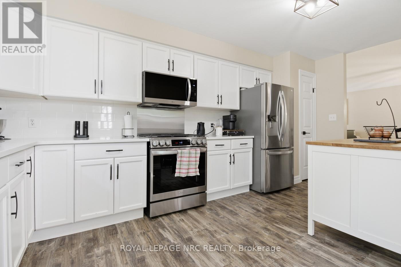 5622 Magnolia Drive, Niagara Falls, Ontario  L2H 3J4 - Photo 19 - X13157732