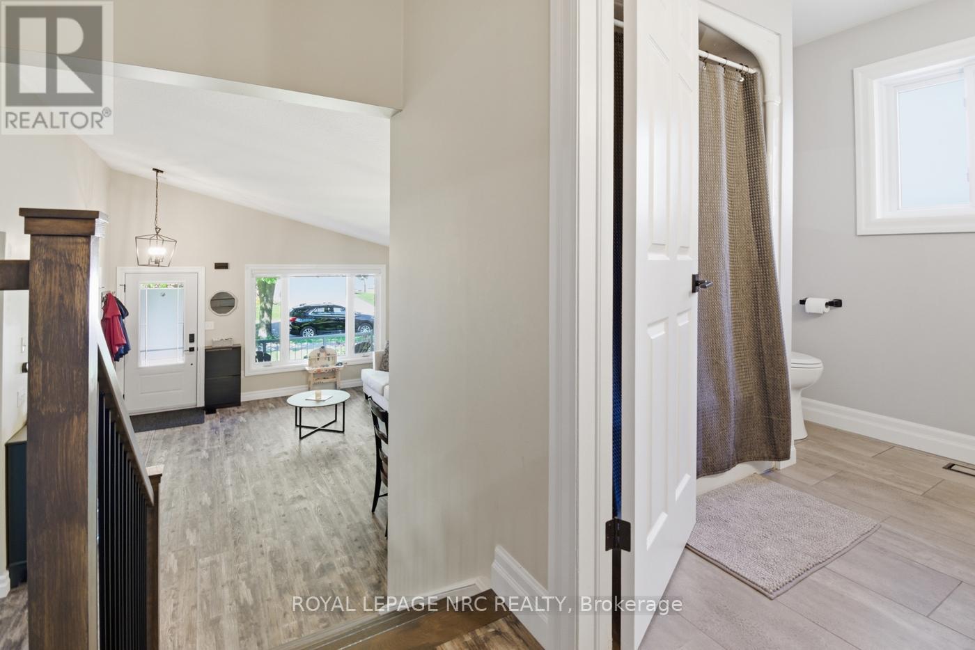 5622 Magnolia Drive, Niagara Falls, Ontario  L2H 3J4 - Photo 24 - X13157732