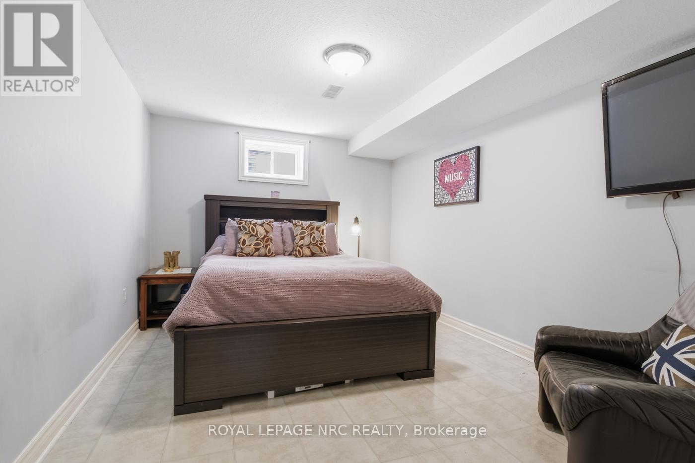 5622 Magnolia Drive, Niagara Falls, Ontario  L2H 3J4 - Photo 38 - X13157732