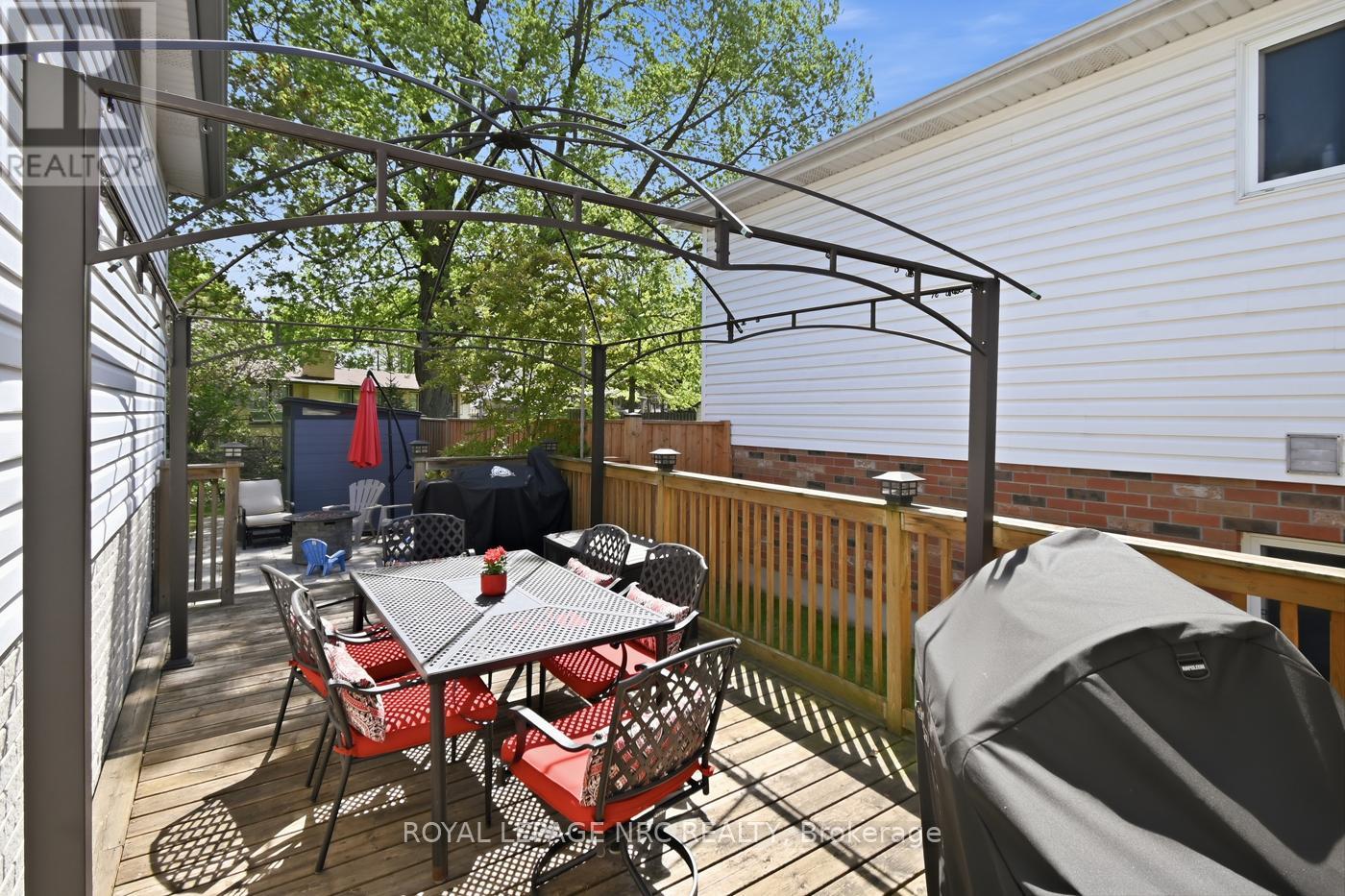 5622 Magnolia Drive, Niagara Falls, Ontario  L2H 3J4 - Photo 39 - X13157732