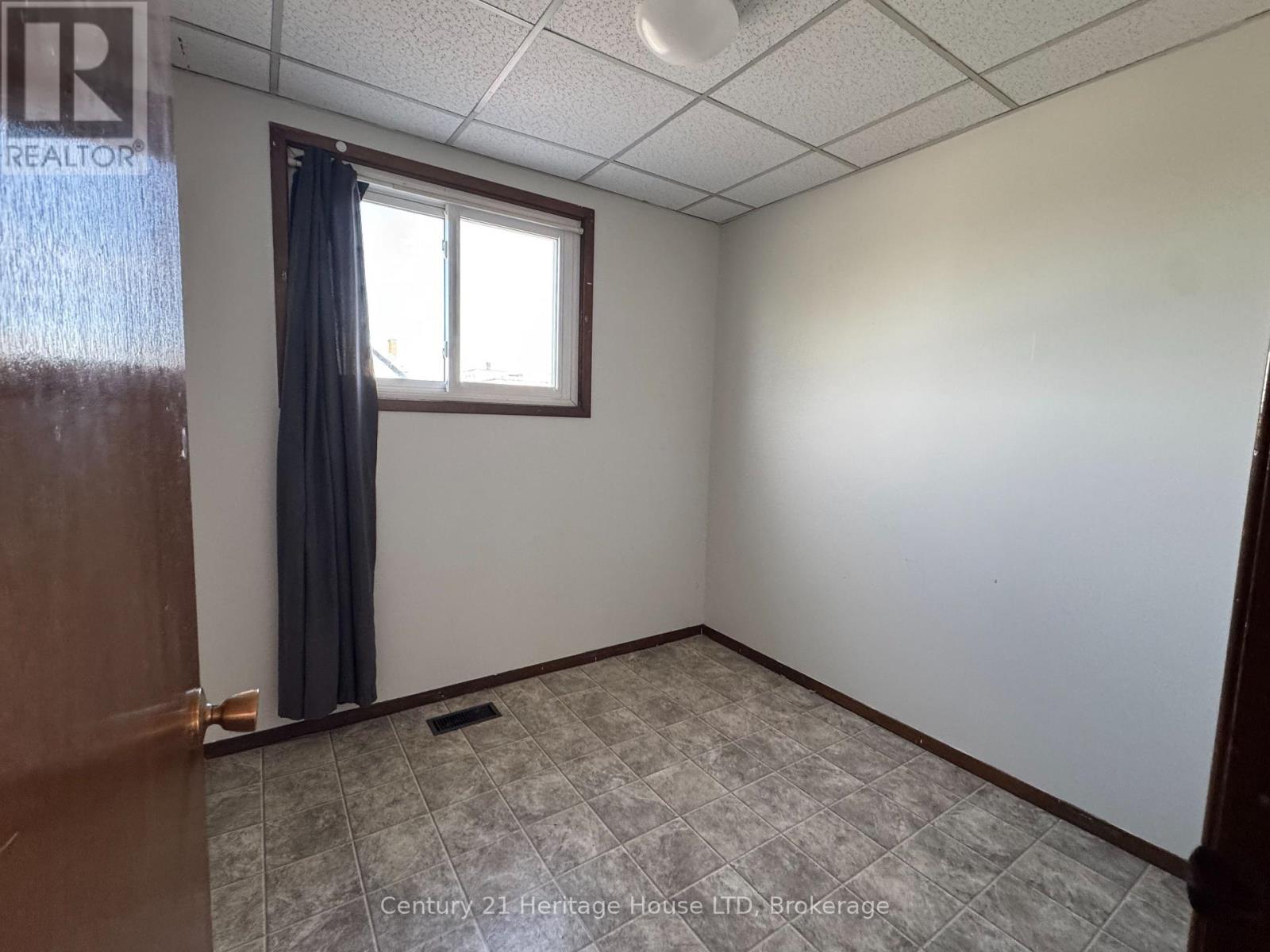 1 - 7 Klauck Street, Fort Erie, Ontario  L2A 3P2 - Photo 8 - X13157912