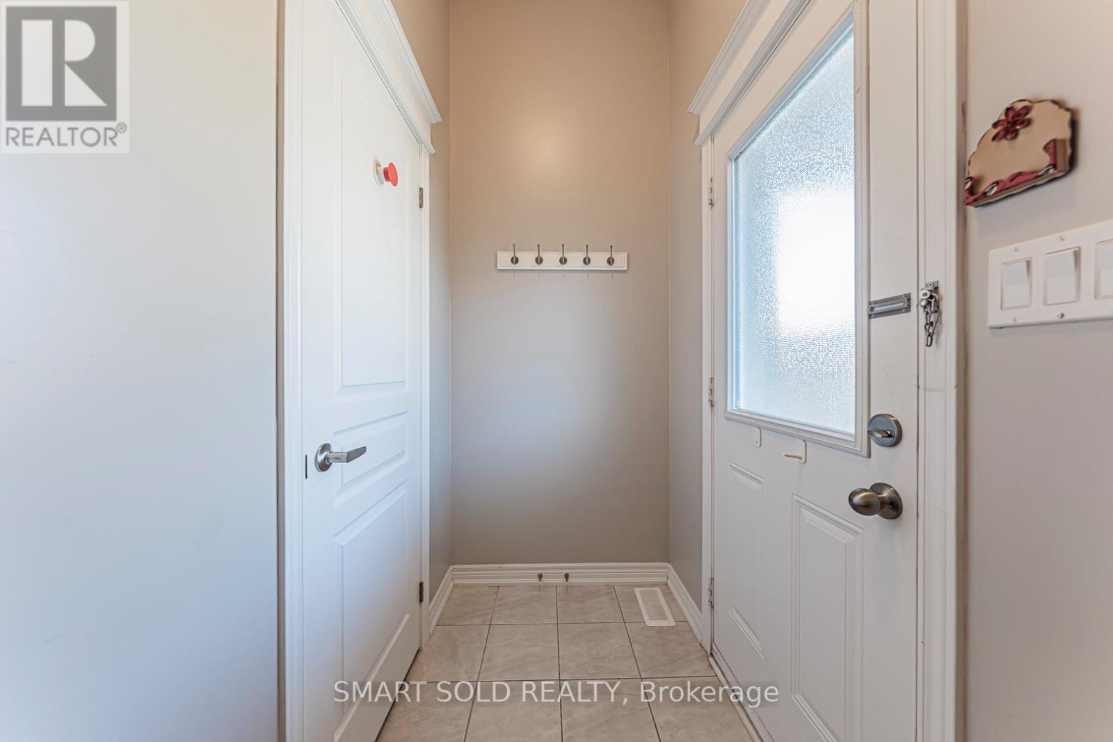 22 Mayapple Lane N, Richmond Hill, Ontario L4E 1B8 - Photo 22 - N13141508