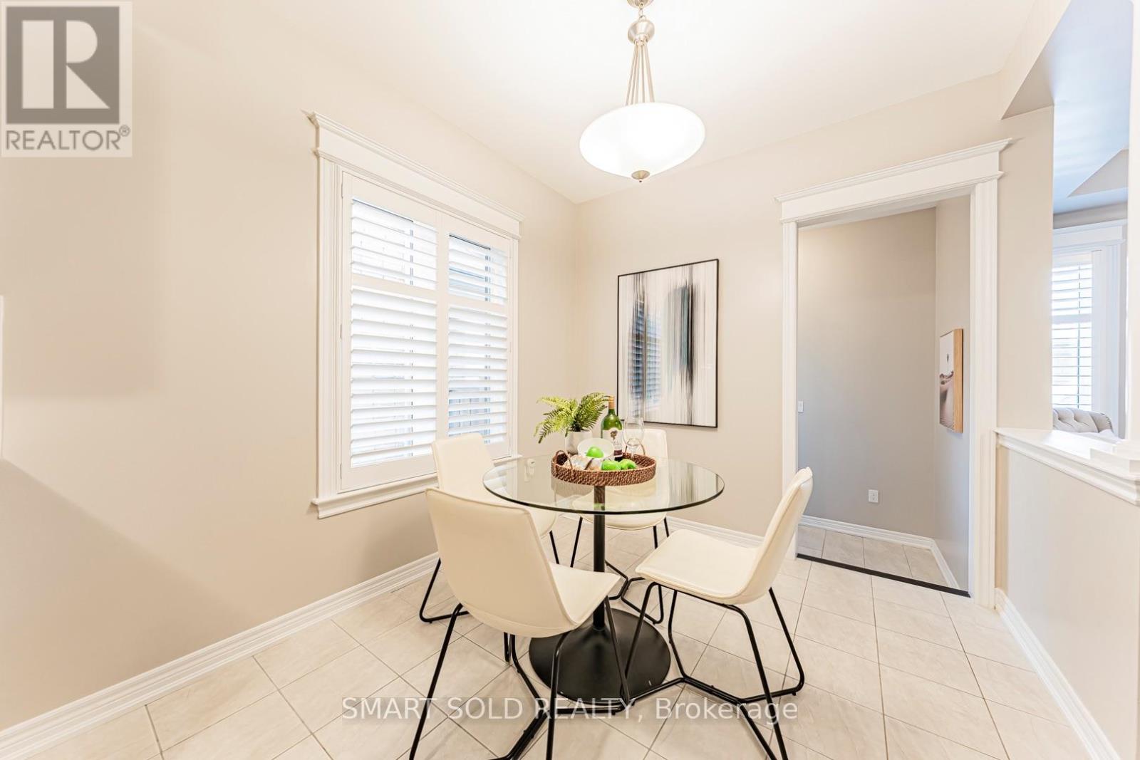 22 Mayapple Lane N, Richmond Hill, Ontario L4E 1B8 - Photo 17 - N13141508