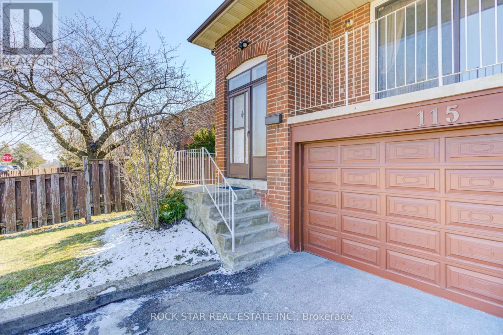 115 GLEN SHIELDS AVENUE, Vaughan, Ontario