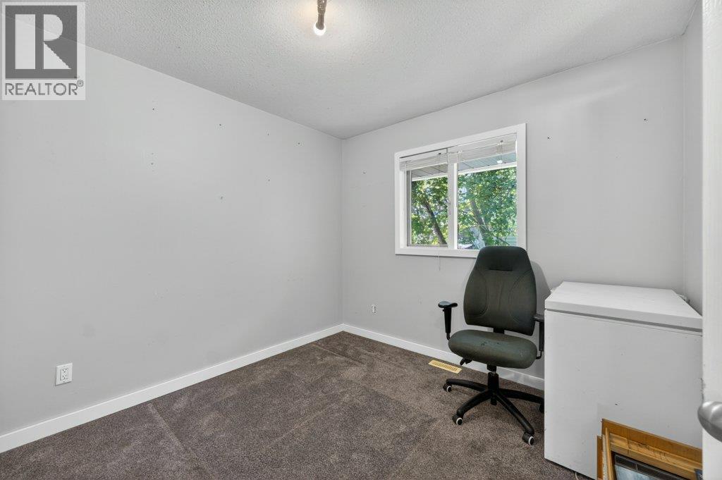 1641 17 Street SE, Salmon Arm, British Columbia  V1E 2M6 - Photo 24 - 10387986