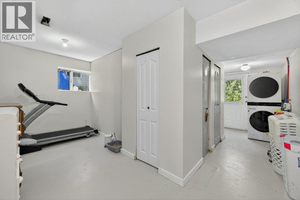 1641 17 Street SE, Salmon Arm, British Columbia  V1E 2M6 - Photo 35 - 10387986