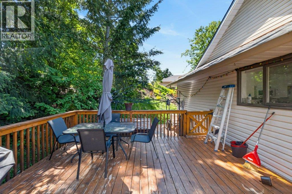 1641 17 Street SE, Salmon Arm, British Columbia  V1E 2M6 - Photo 57 - 10387986