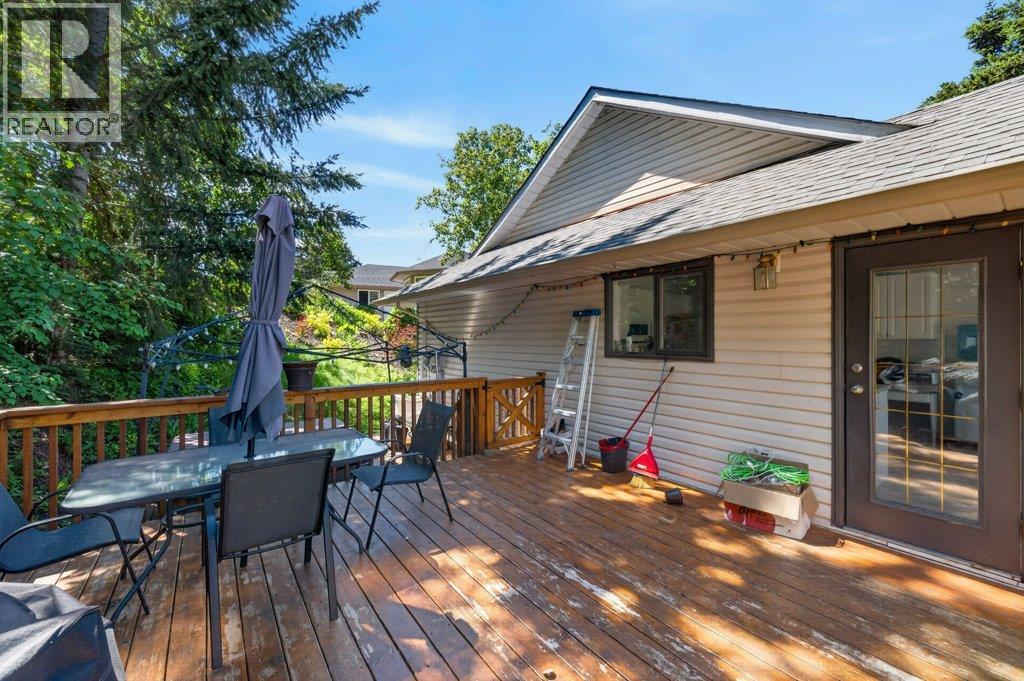 1641 17 Street SE, Salmon Arm, British Columbia  V1E 2M6 - Photo 58 - 10387986