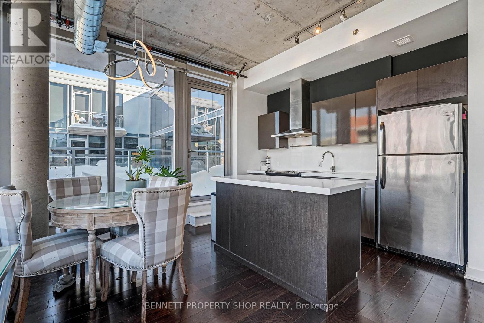 811 - 360 Mcleod Street, Ottawa, Ontario  K2P 1A9 - Photo 4 - X12799538