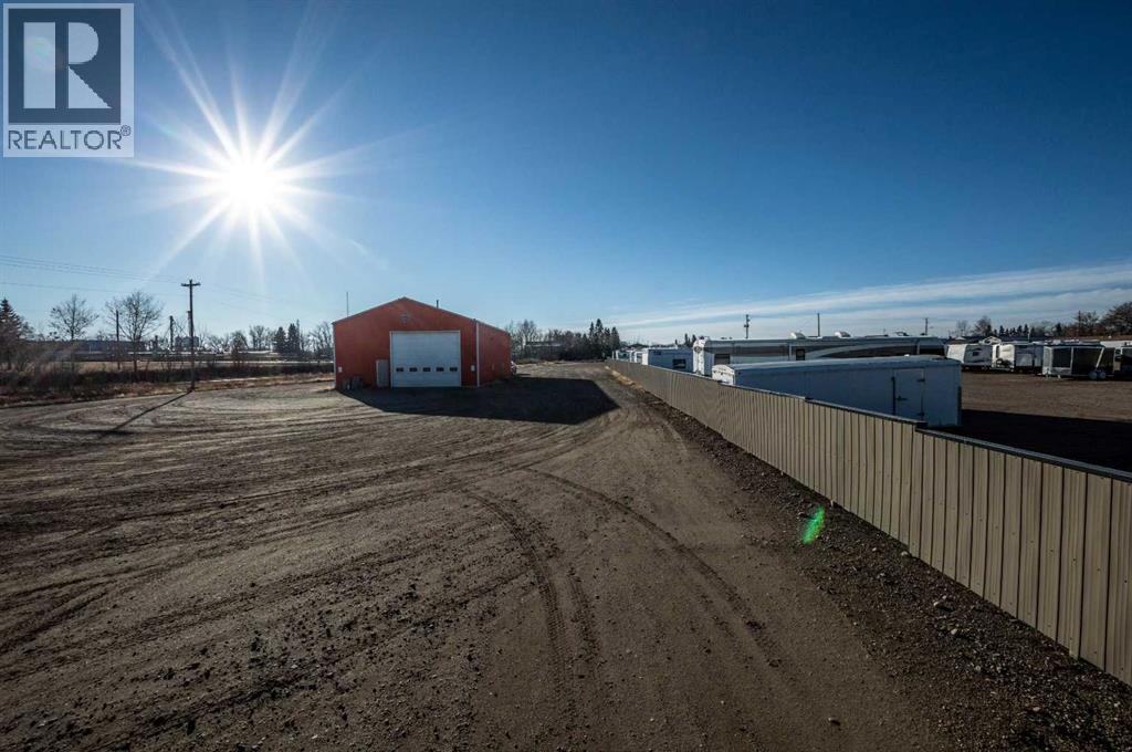 4204 50 Avenue, Stettler, Alberta  T0C 2L2 - Photo 14 - A2275476