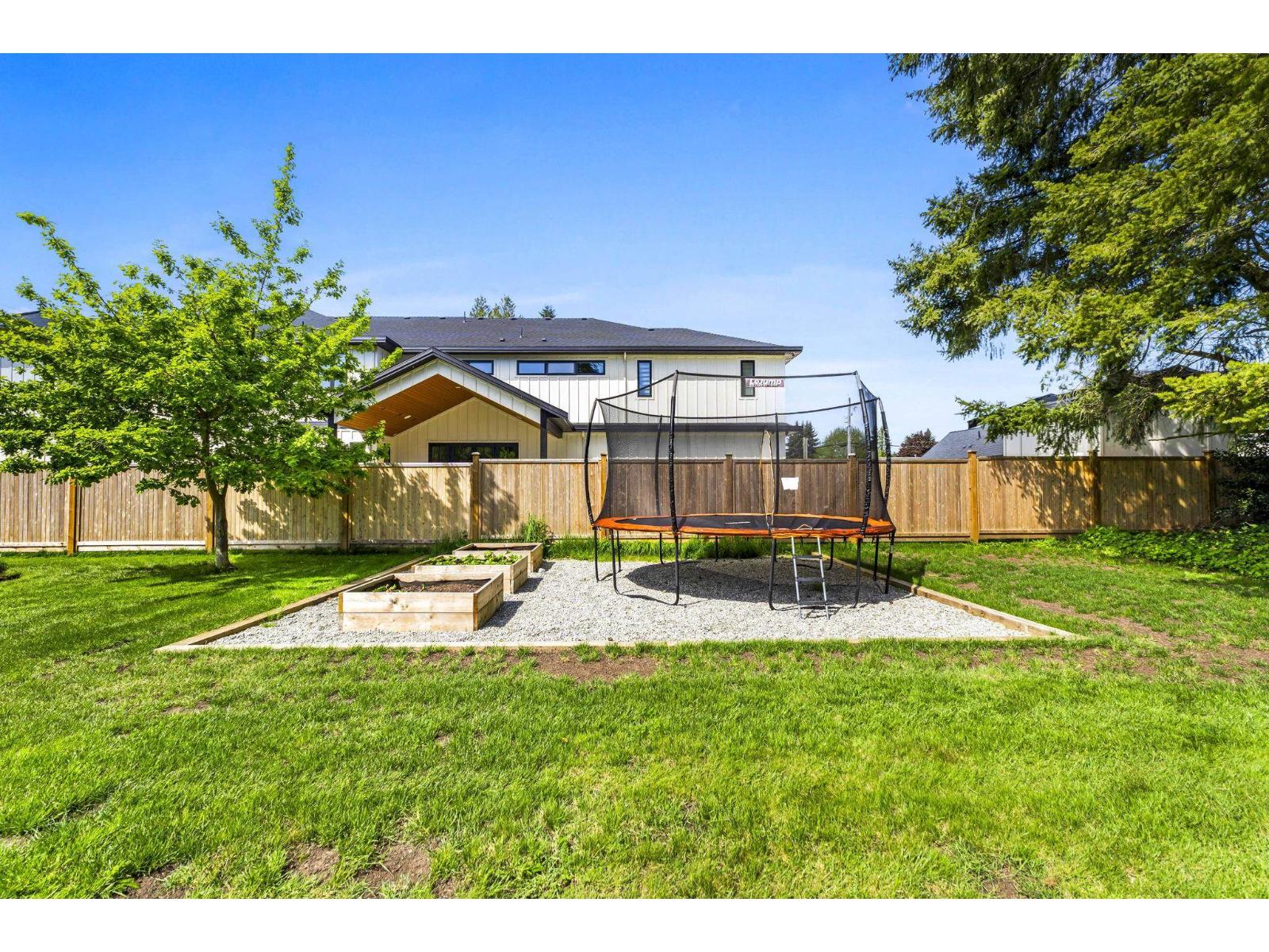 24633 56 Avenue, Langley, British Columbia  V2Z 1B9 - Photo 8 - R3087423