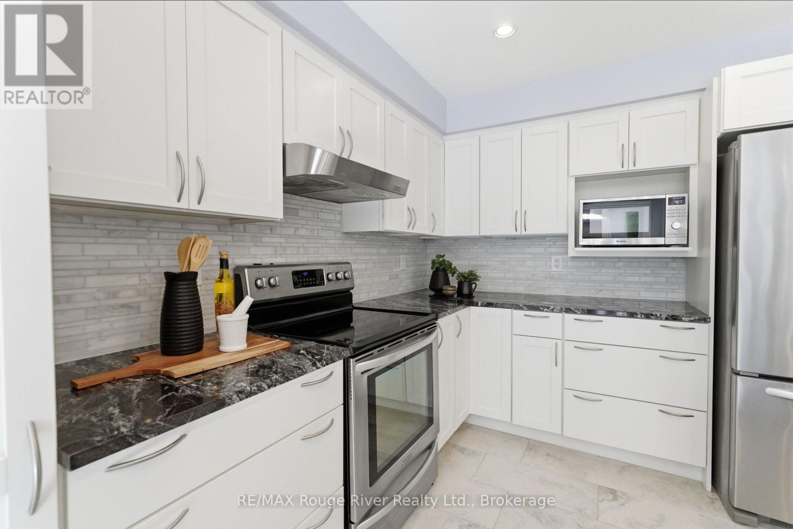 46 Wetherburn Drive, Whitby (Williamsburg), Ontario  L1P 1M7 - Photo 19 - E13157862