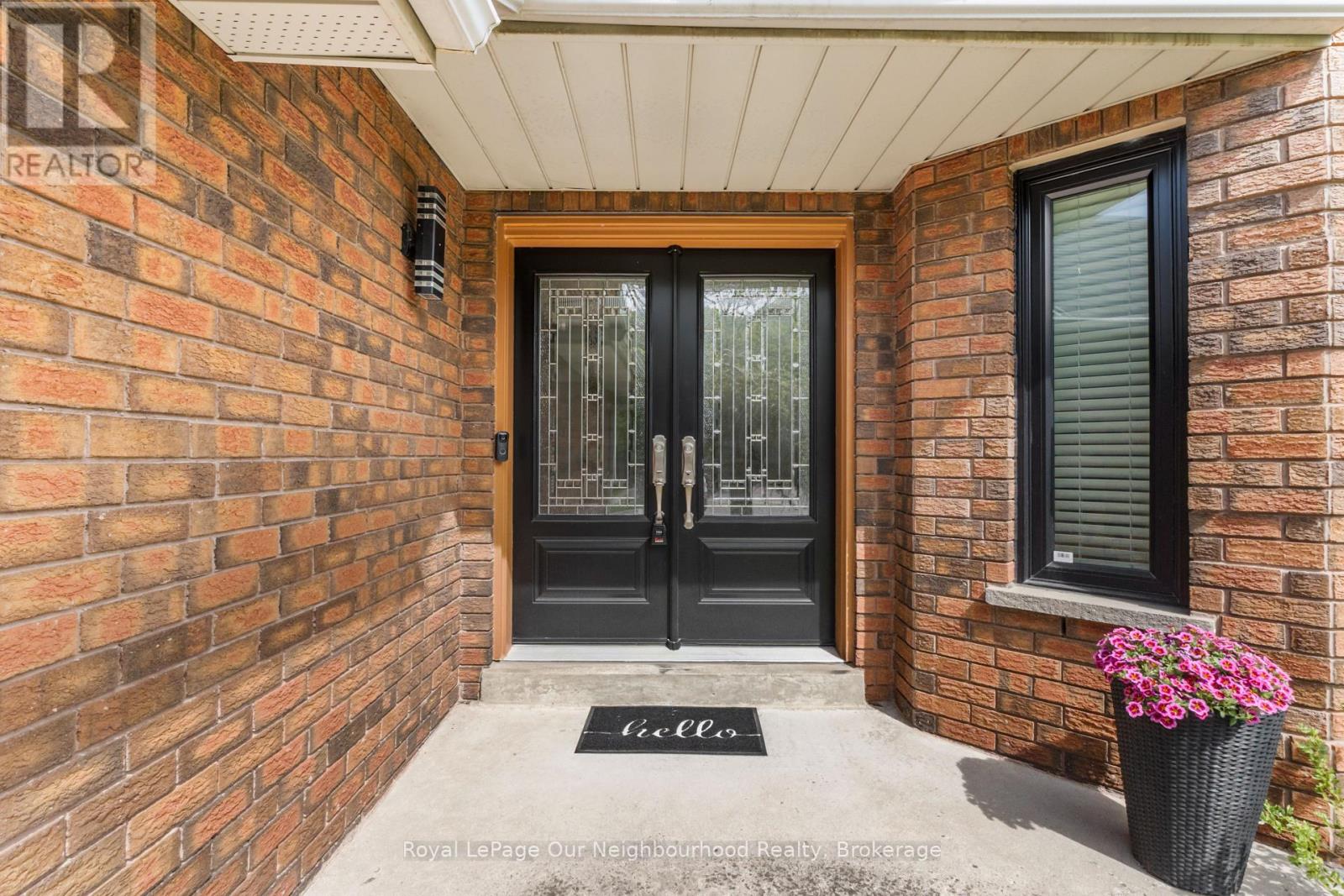 35 Forest Heights Street, Whitby (Pringle Creek), Ontario  L1R 1T5 - Photo 3 - E13157916