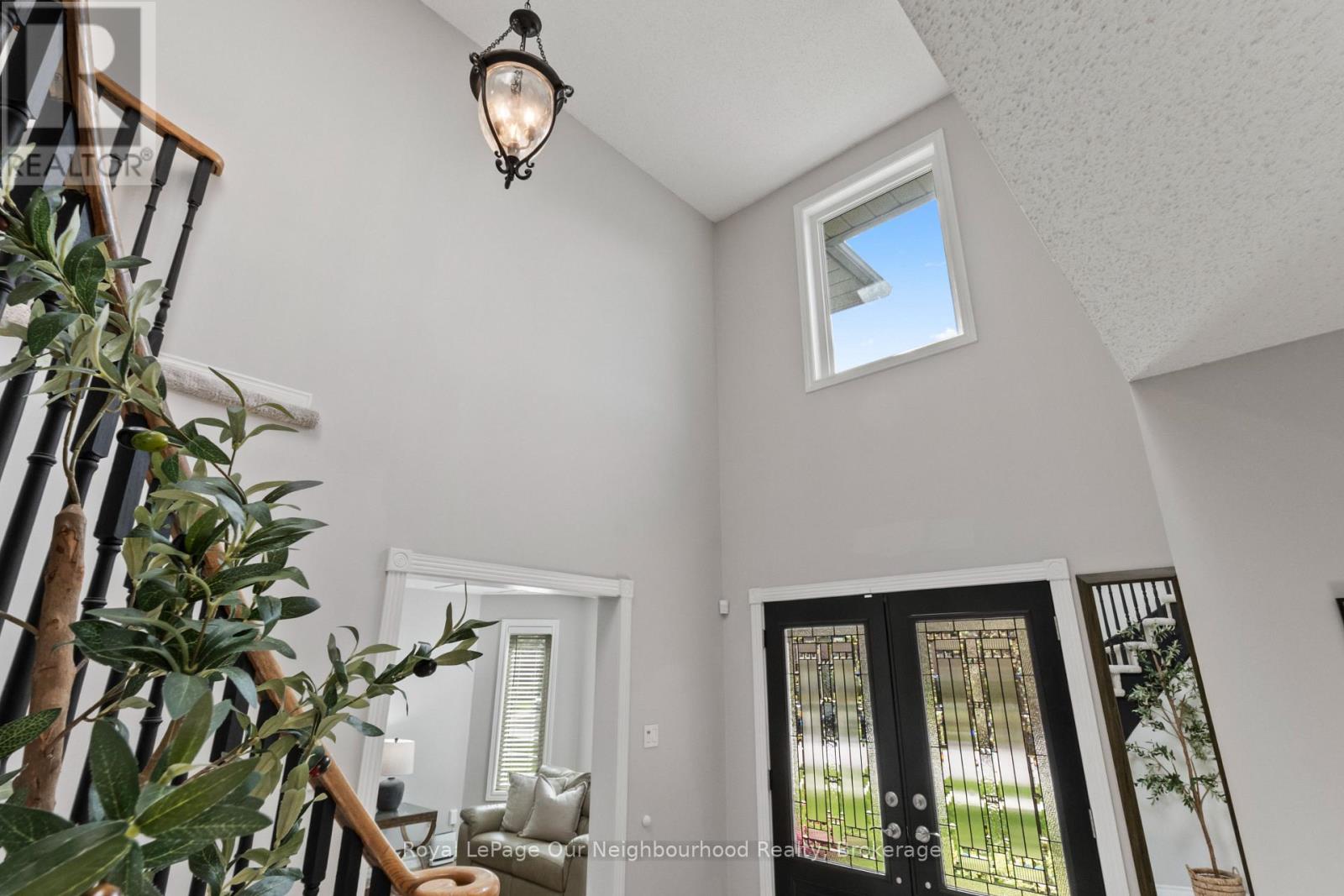 35 Forest Heights Street, Whitby (Pringle Creek), Ontario  L1R 1T5 - Photo 5 - E13157916