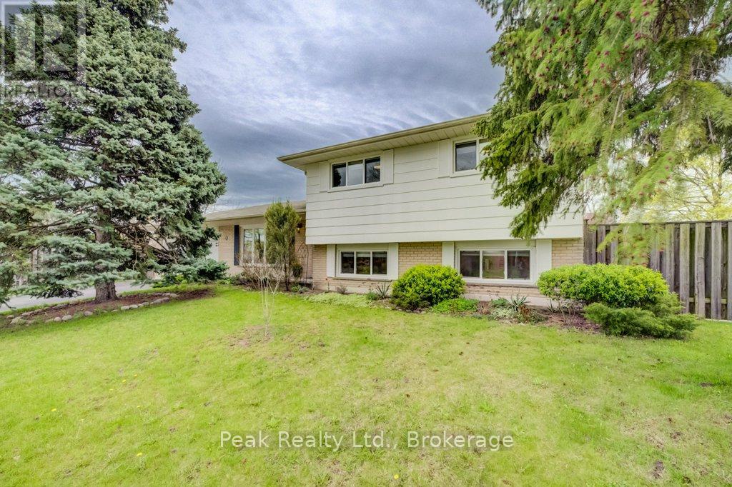 2235 Waycross Crescent, Mississauga, Ontario  L5K 1J5 - Photo 4 - W13157704