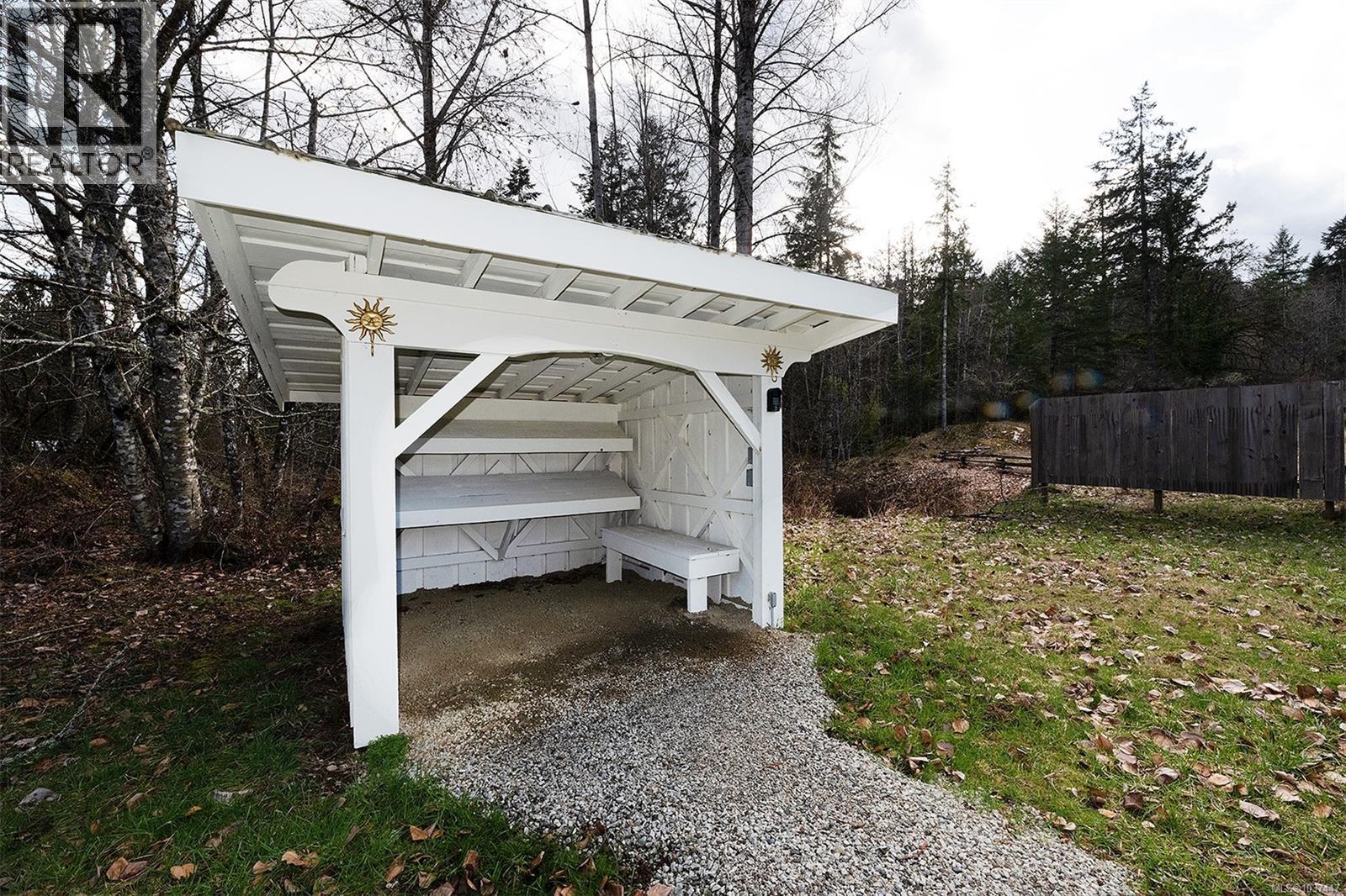 1502 Fulford-Ganges Rd, Salt Spring, British Columbia  V8K 2A2 - Photo 8 - 1037447