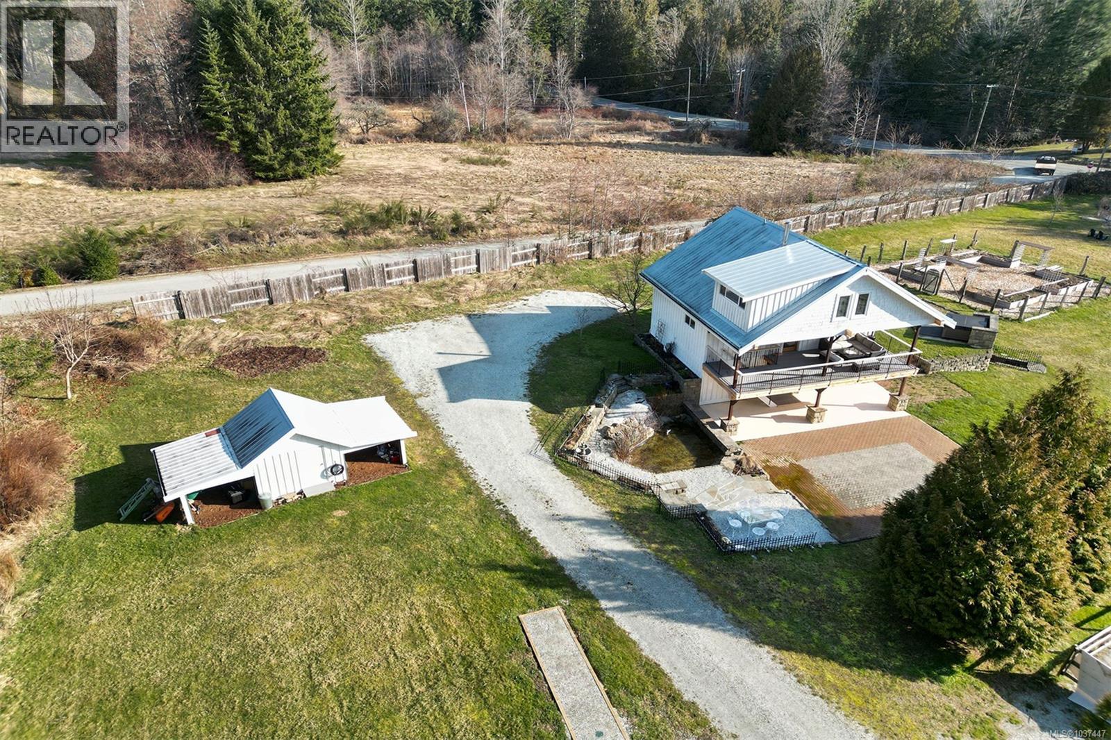 1502 Fulford-Ganges Rd, Salt Spring, British Columbia  V8K 2A2 - Photo 10 - 1037447