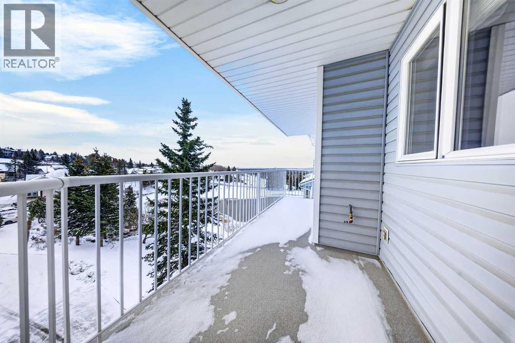 3402, 3402 Hawksbrow Point NW, Calgary, Alberta  T3G 4C9 - Photo 16 - A2307044
