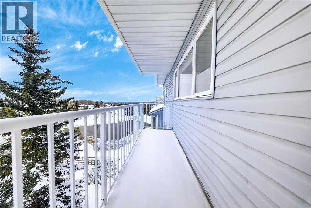 3402, 3402 Hawksbrow Point NW, Calgary, Alberta  T3G 4C9 - Photo 17 - A2307044