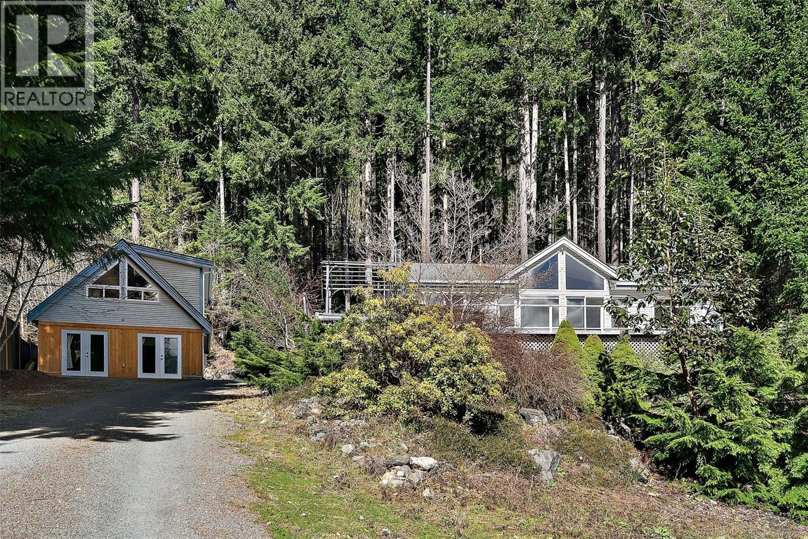 9709 Youbou Rd, Youbou, British Columbia  V0R 3E1 - Photo 32 - 1037597