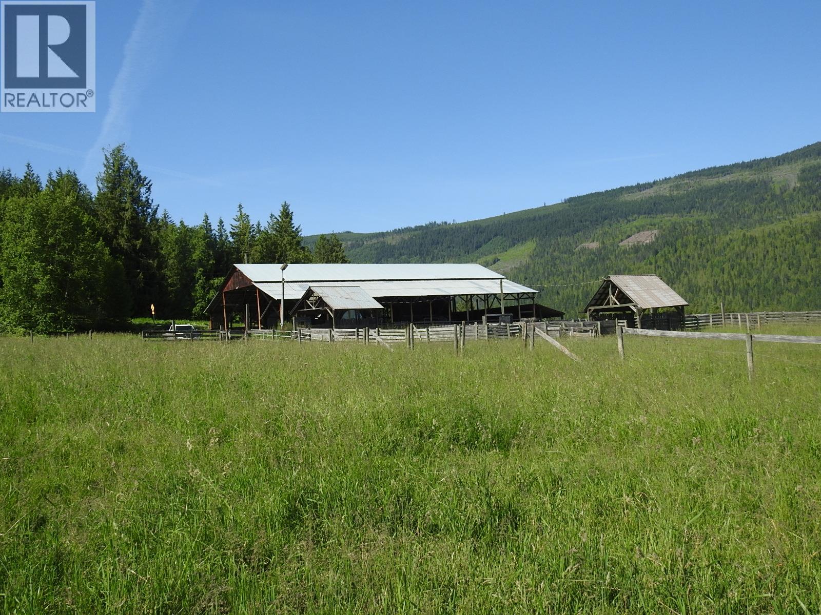 43 Sigalet Road, Lumby, British Columbia  V0E 2G6 - Photo 31 - 10376662