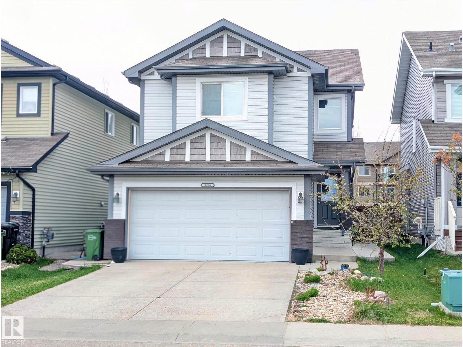 3336 17B AV NW, Edmonton, Alberta