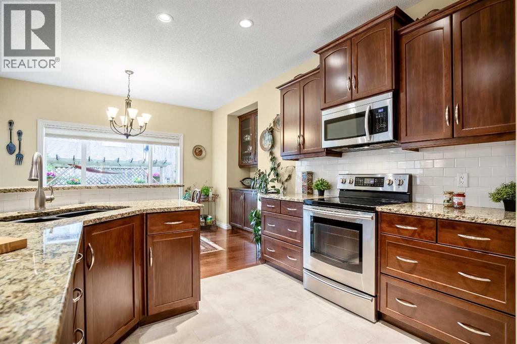 1503 Montgomery Place SE, High River, Alberta  T1V 0B8 - Photo 3 - A2311145