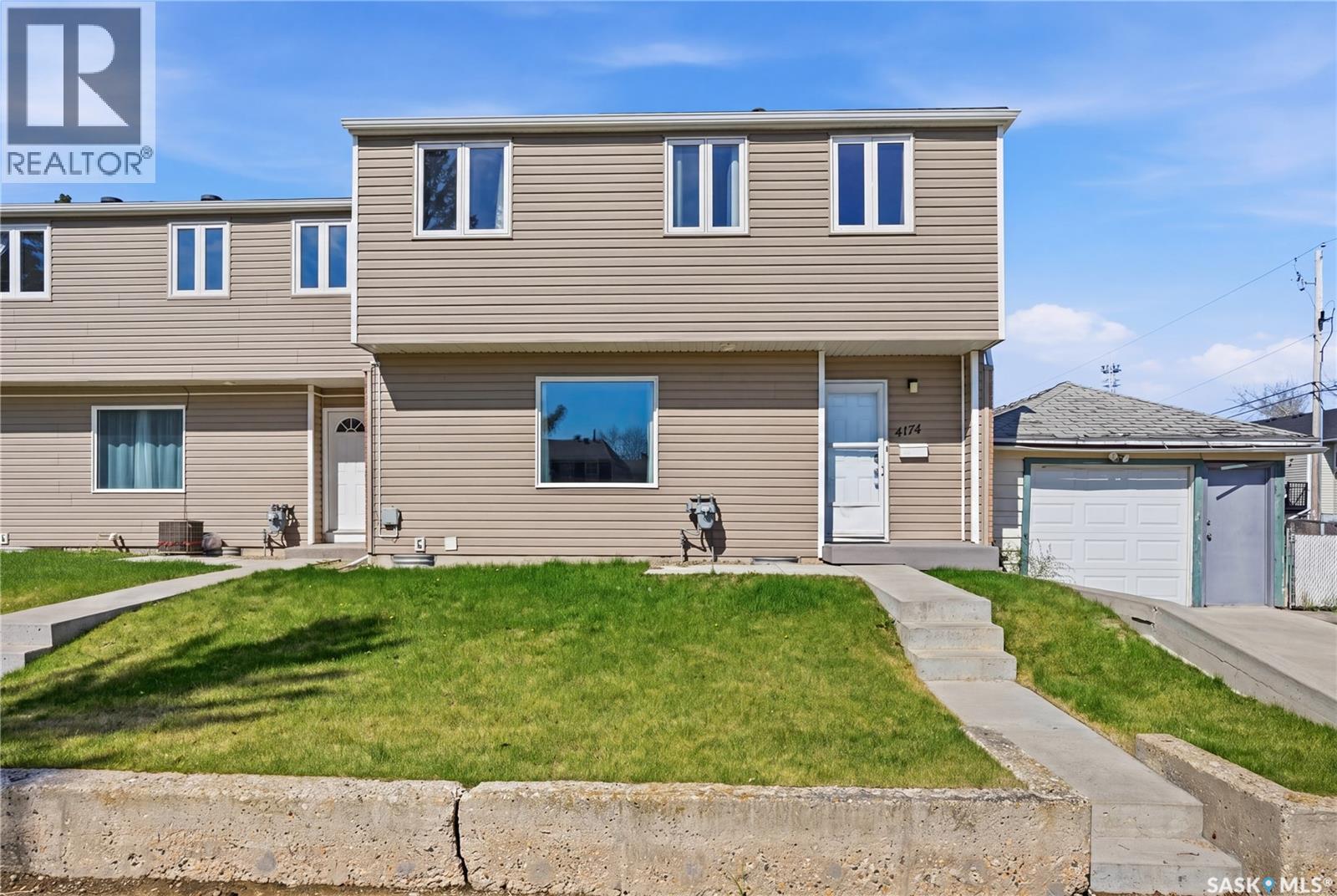 4174 Castle Road, Regina, Saskatchewan  S4S 6A4 - Photo 2 - SK036671