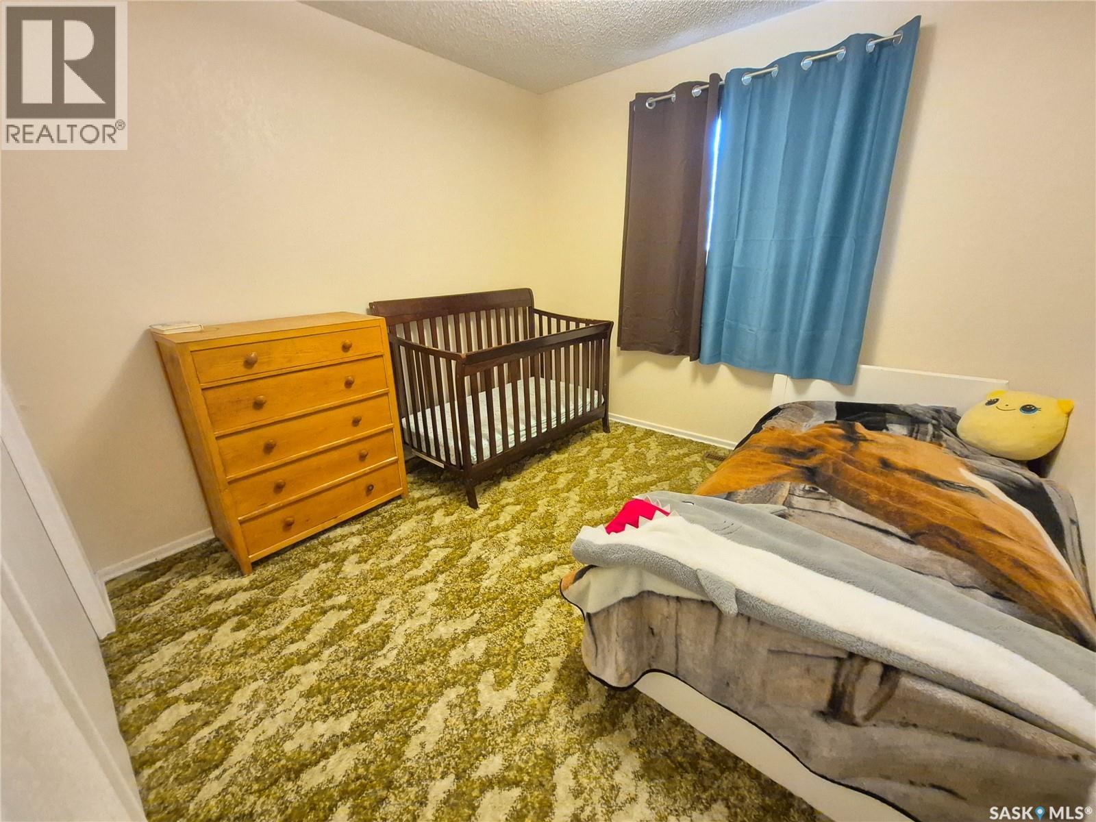 10 Yandeau Crescent, Radville, Saskatchewan  S0C 2G0 - Photo 15 - SK036662