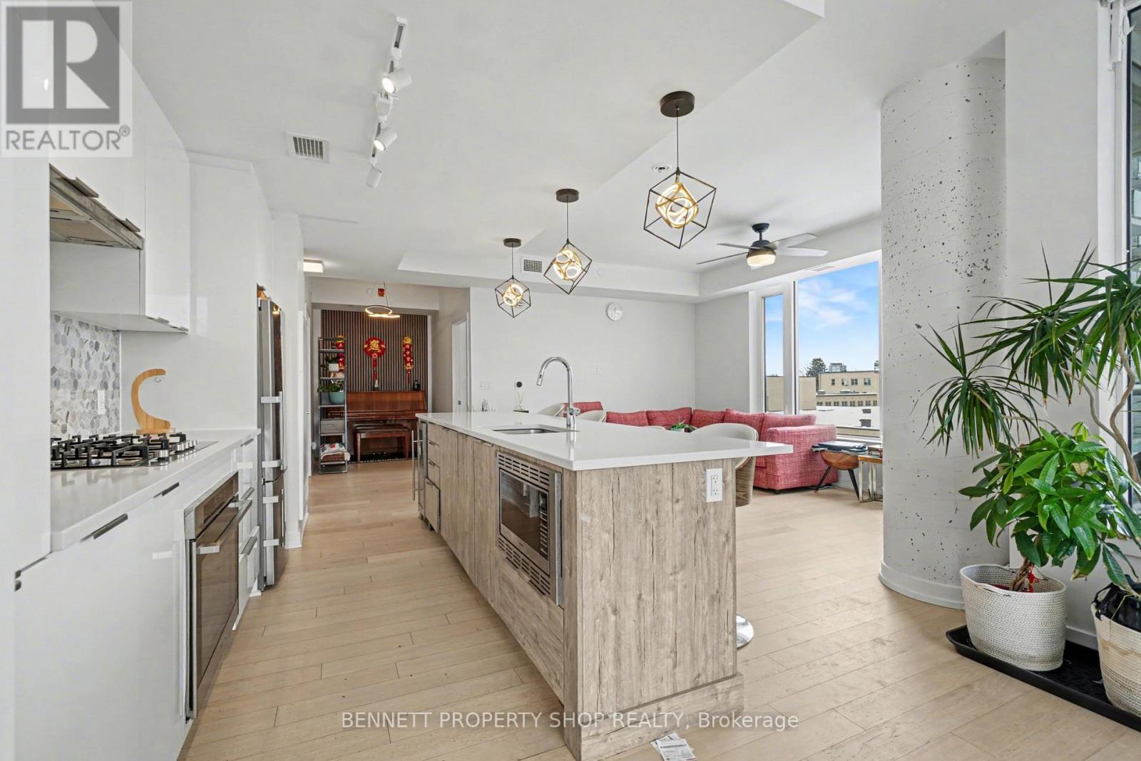 510 - 570 De Mazenod Avenue, Ottawa, Ontario  K1S 5X2 - Photo 4 - X12846304