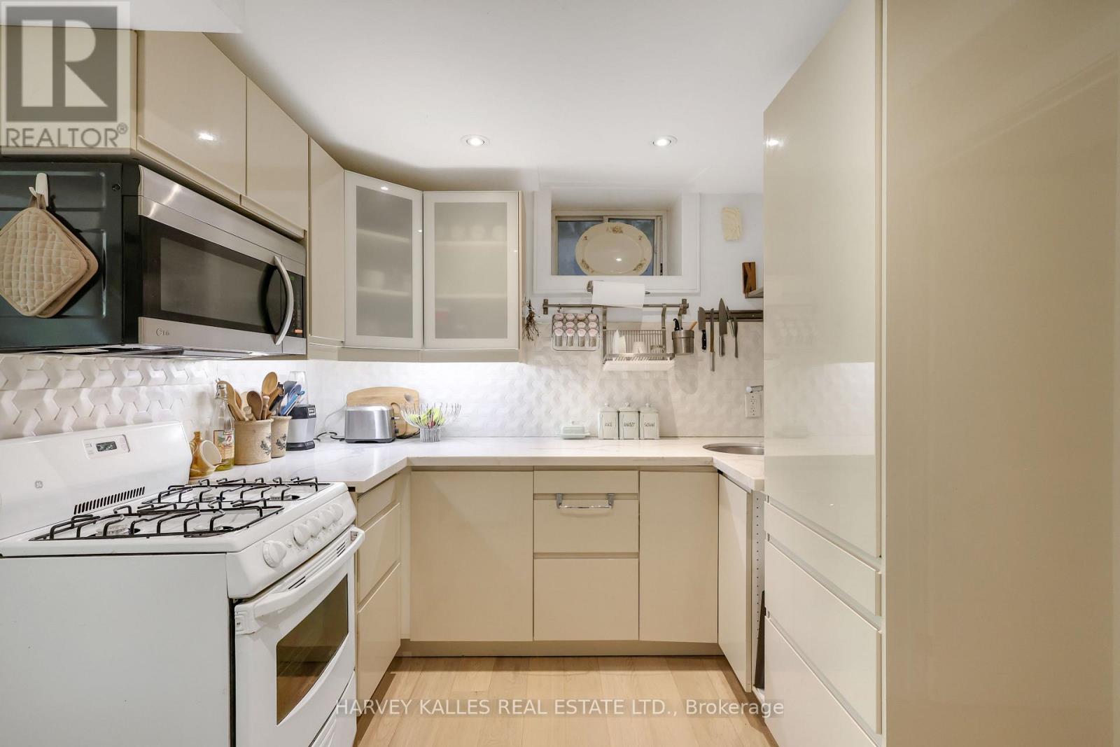 84 Edith Drive, Toronto, Ontario  M4R 1Z2 - Photo 35 - C13157668
