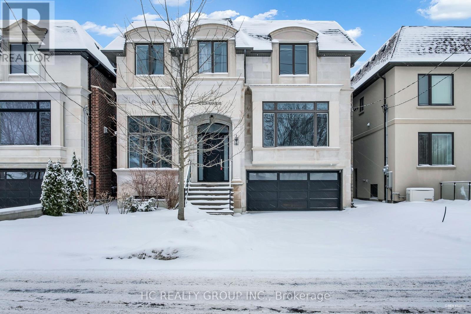 92 GLEN RUSH BOULEVARD, Toronto, Ontario