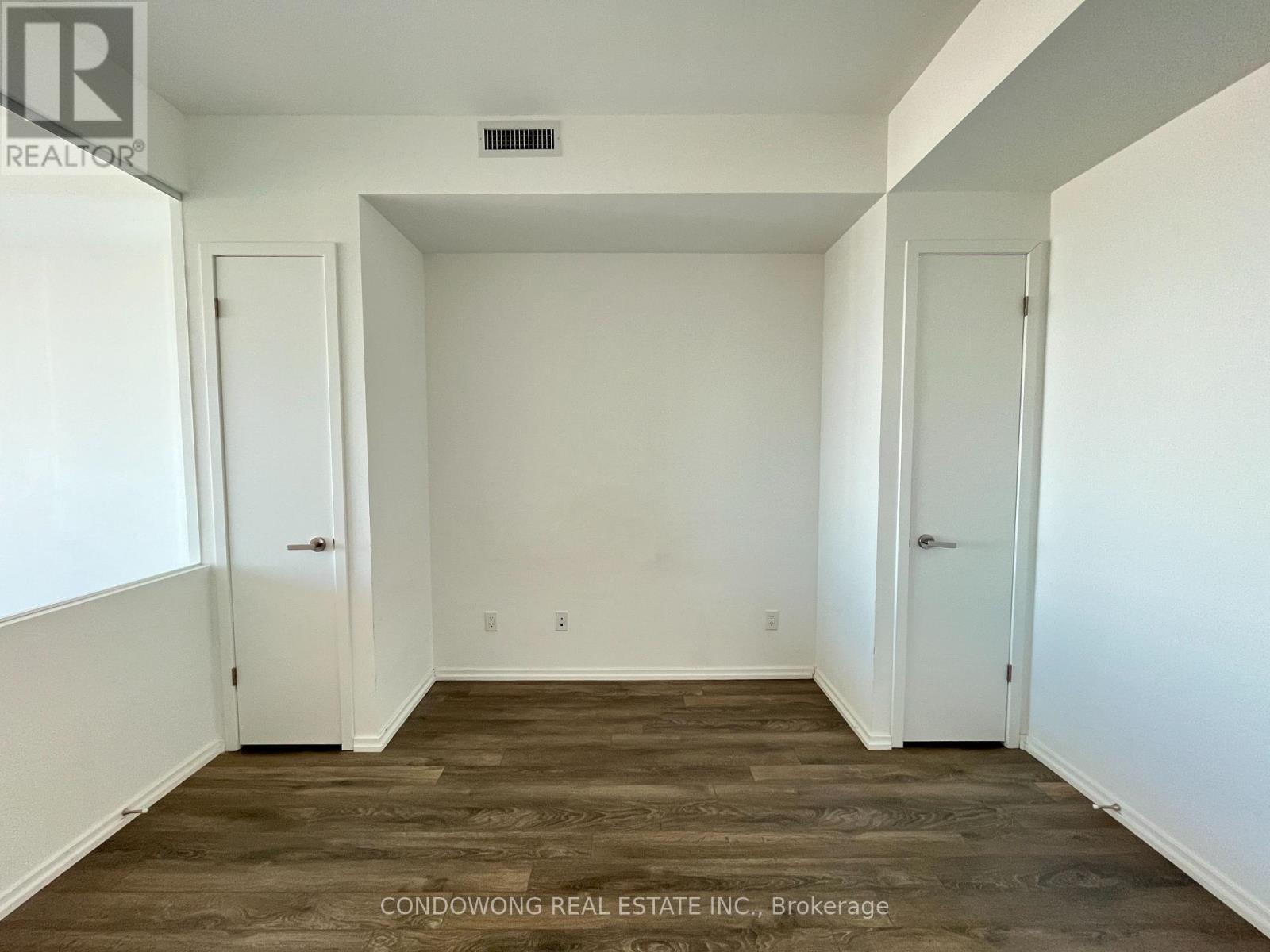 4304 - 197 Yonge Street, Toronto, Ontario  M5B 0C1 - Photo 4 - C13157734