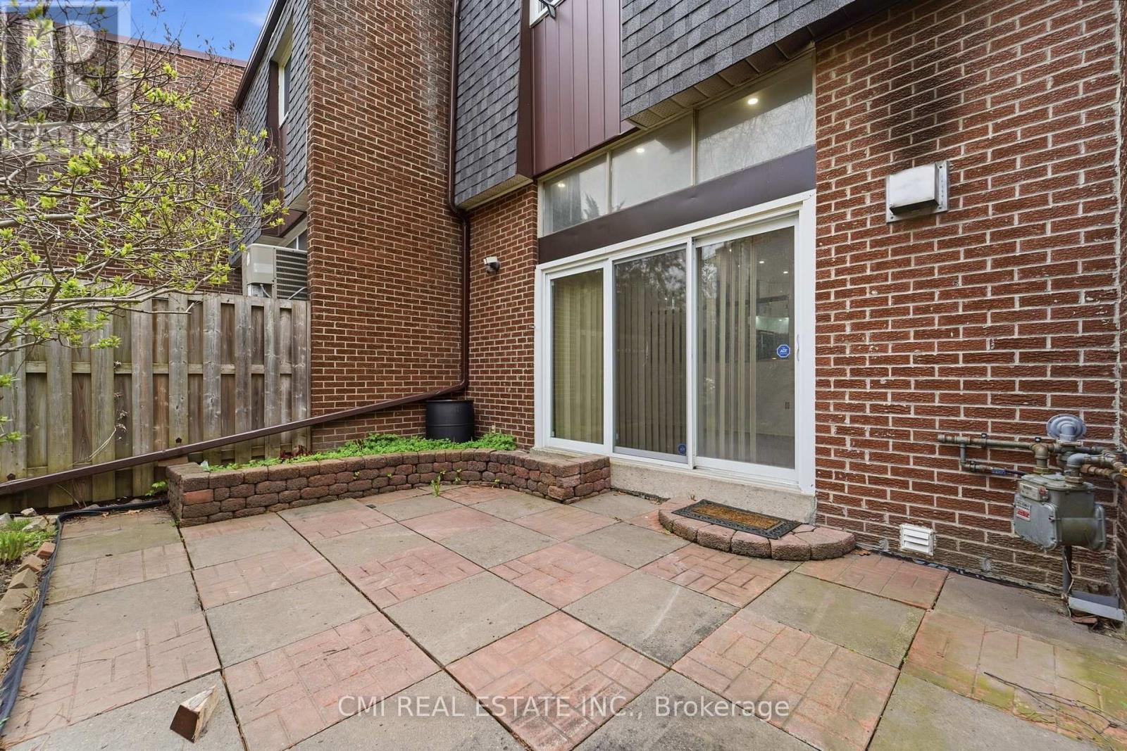 6 Windy Golfway Way, Toronto, Ontario M3C 3A7 - Photo 19 - C13157742