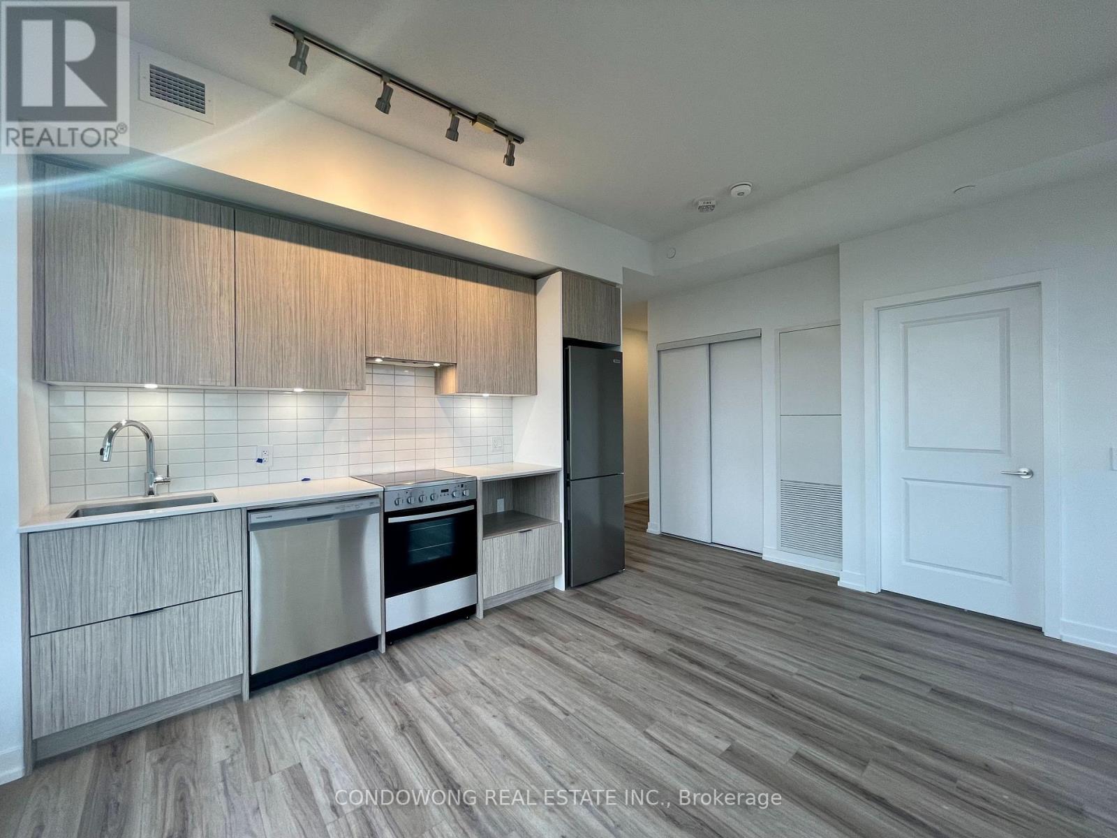 1908 - 395 Bloor Street E, Toronto, Ontario  M4W 0B4 - Photo 3 - C13157892