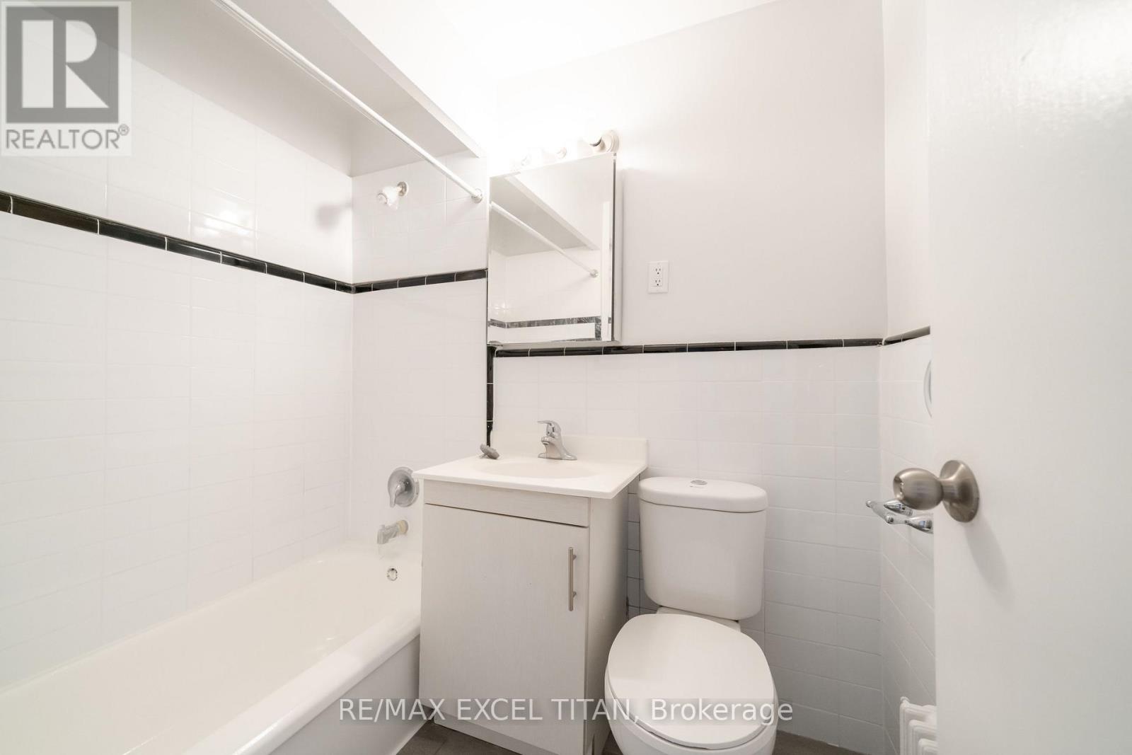 306 - 77 Erskine Avenue, Toronto, Ontario  M4P 1Y5 - Photo 10 - C13158002