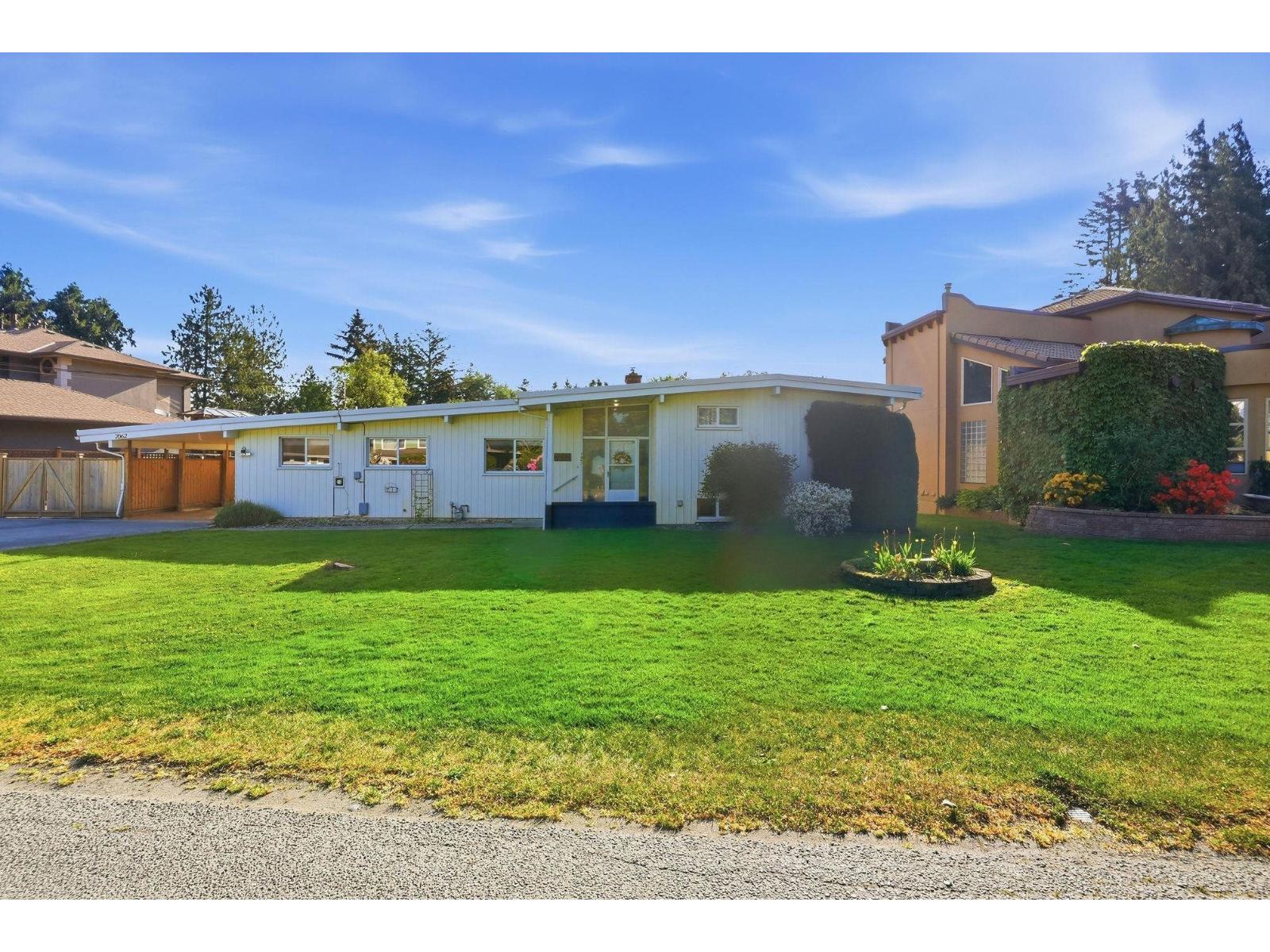 7062 Eden Drive, Sardis West Vedder, Chilliwack, British Columbia  V2R 1E6 - Photo 5 - R3125722