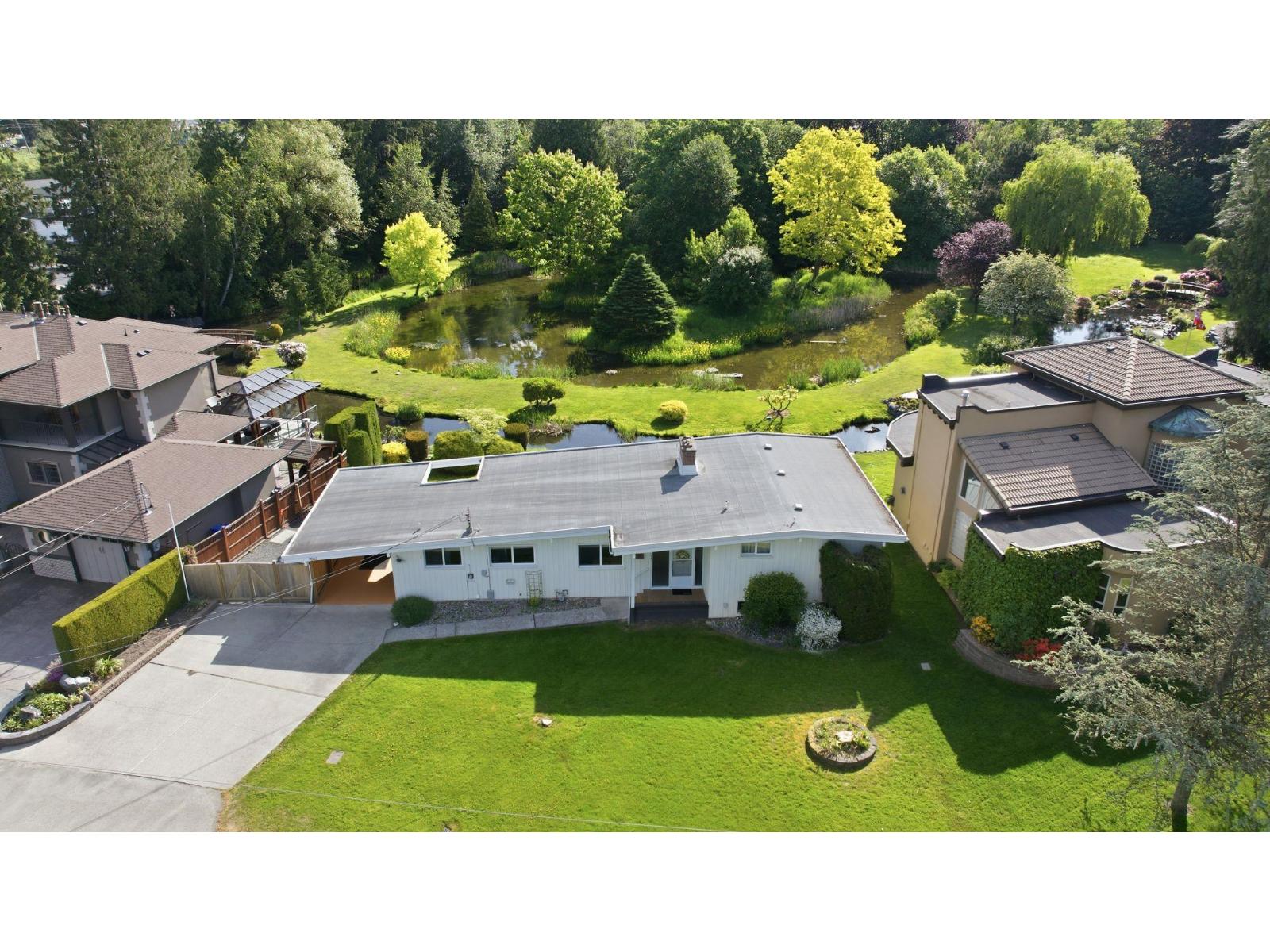 7062 Eden Drive, Sardis West Vedder, Chilliwack, British Columbia  V2R 1E6 - Photo 2 - R3125722