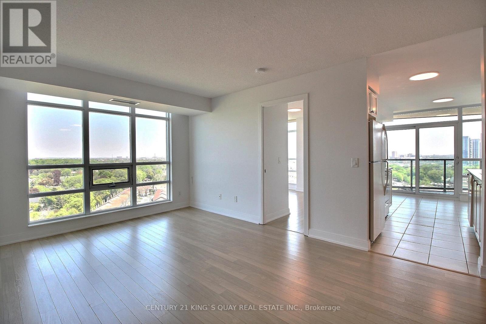 1817 - 238 Bonis Avenue, Toronto, Ontario  M1T 3W7 - Photo 2 - E13157986