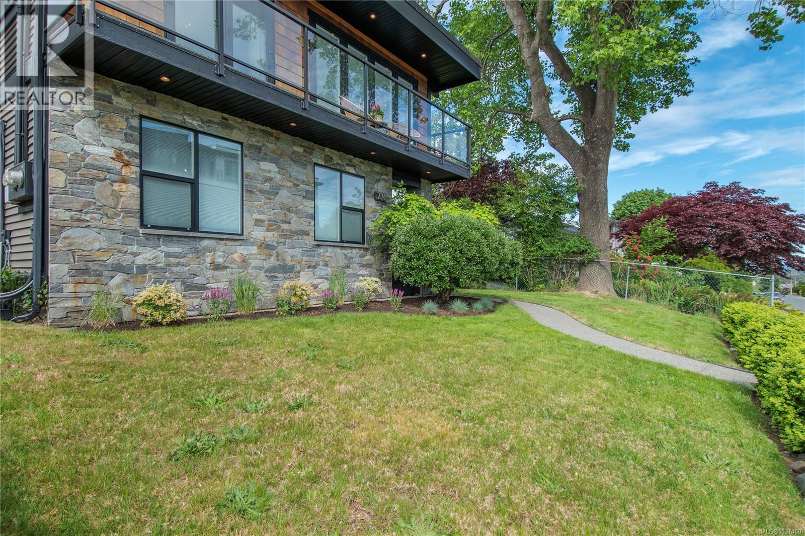 734 Birch St, Campbell River, British Columbia  V9W 2T4 - Photo 53 - 1037460