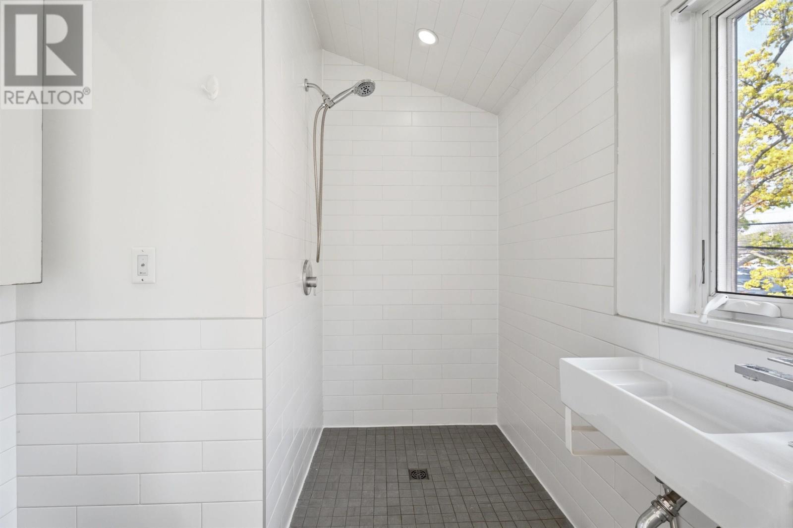 6168 6170 North Street, Halifax Peninsula, Nova Scotia  B3K 1P3 - Photo 17 - 202611720