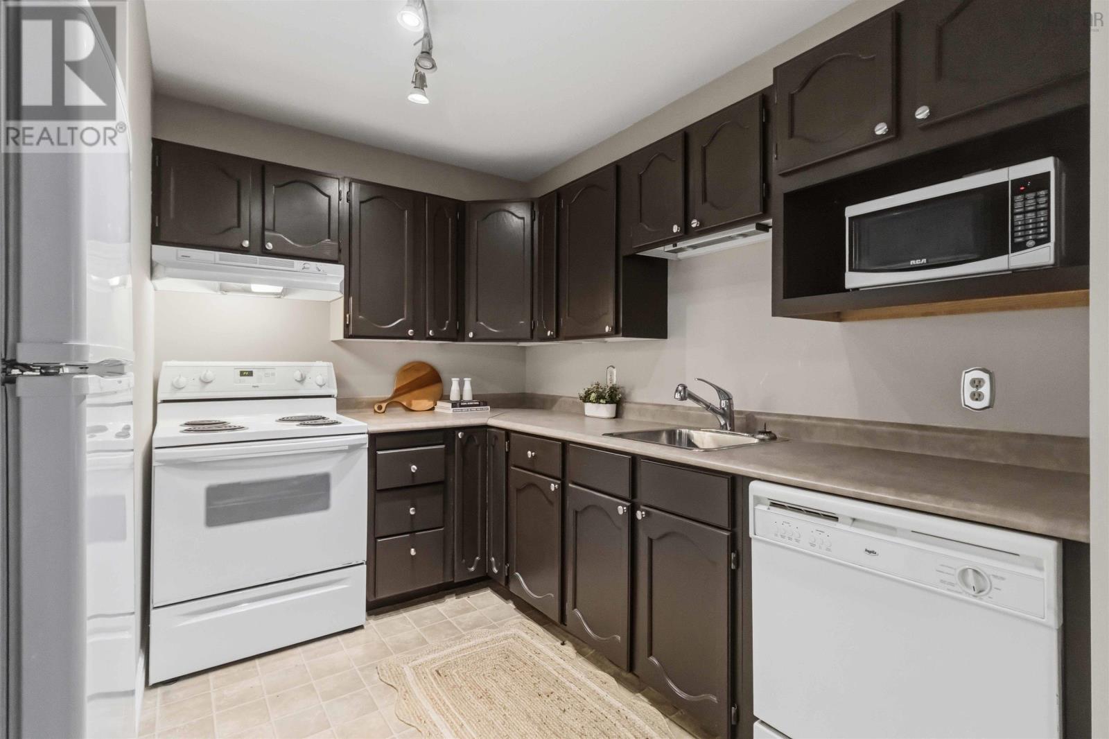 Suite 9 4 Rose Way, Dartmouth, Nova Scotia  B2Y 4L9 - Photo 23 - 202611721